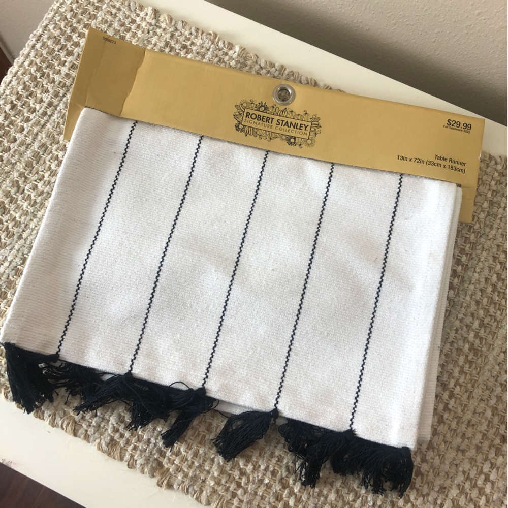 Fashionable Fall Themed Table Runner - Beautiful Black and White Farmhouse Style